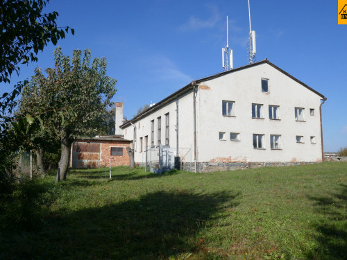 Prodej komerčního areálu v Moravci