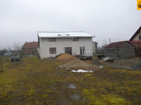 Prodej rodinného domu - hrubé stavby v Radotíně